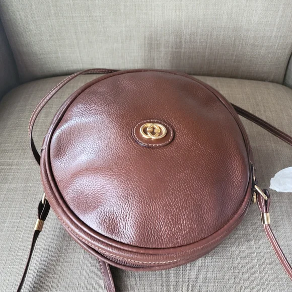 Gucci Round Brown Leather Crossbody Bag - Picture 9 of 16